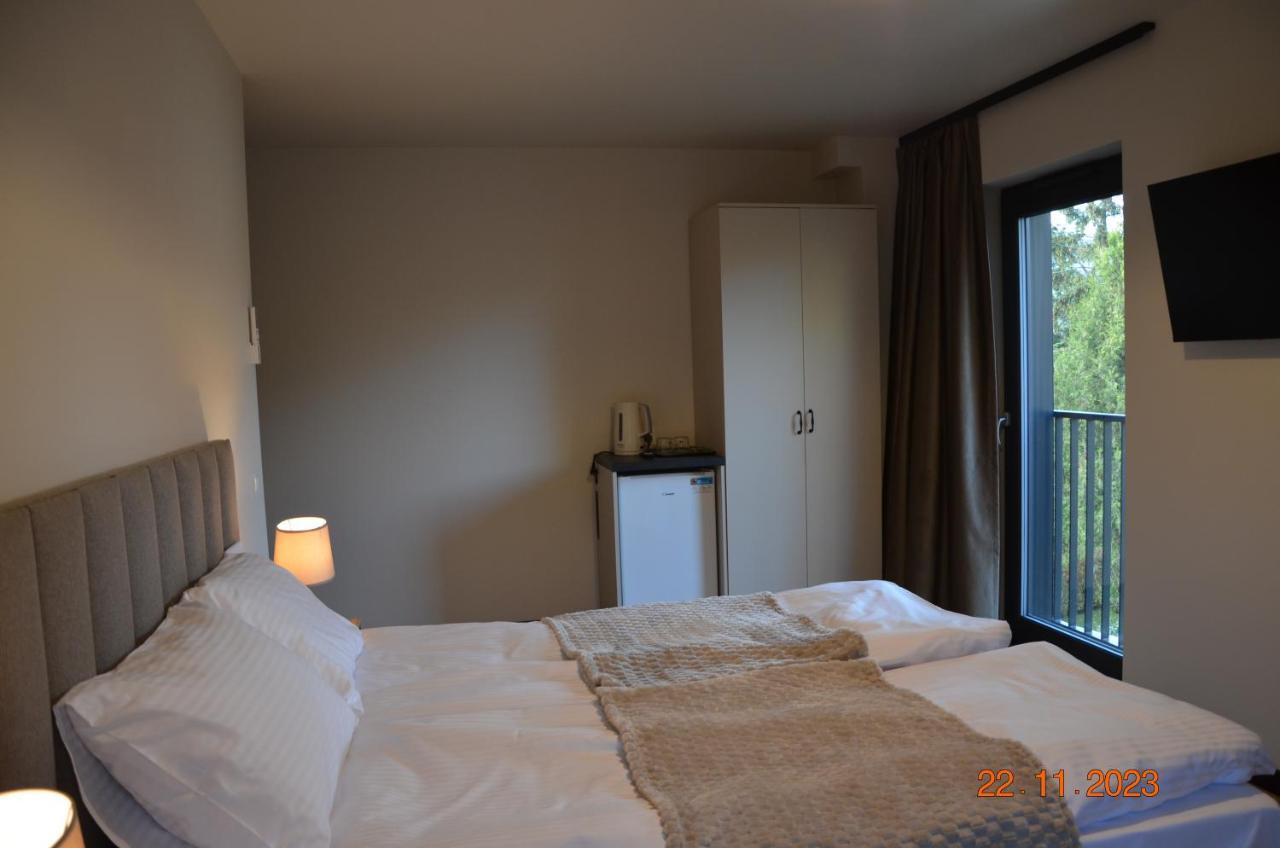 Arte Gdansk Hotel Bagian luar foto