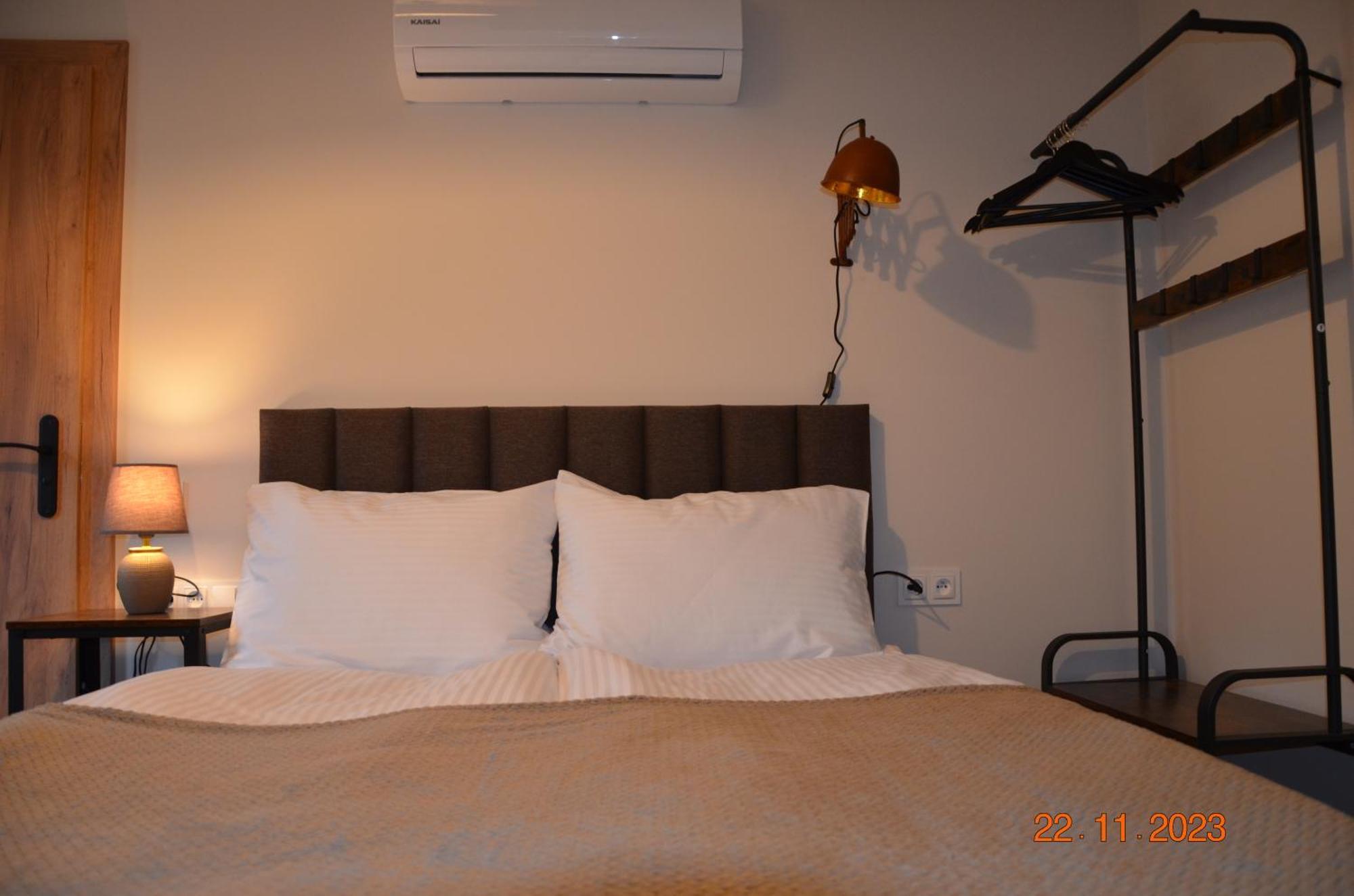 Arte Gdansk Hotel Bagian luar foto